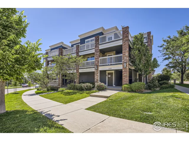 MLS: 992189 Condo For Sale