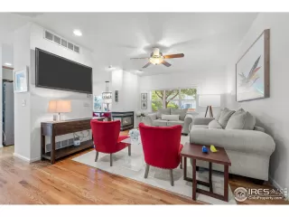 Photo #6: 992231 Listing