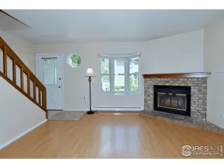 Photo #4: 992248 Listing 