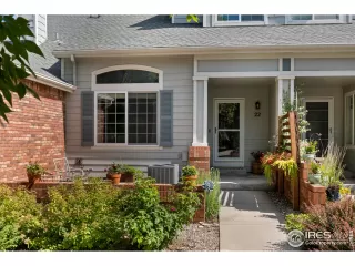 Photo #2: 992251 Listing