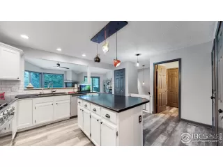 Photo #6: 992337 Listing 