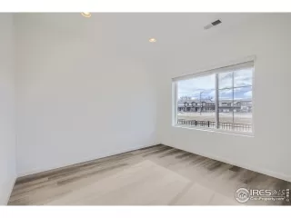 Photo #2: 992343 Listing 