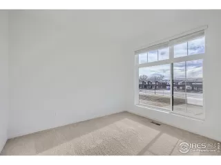 Photo #5: 992343 Listing 