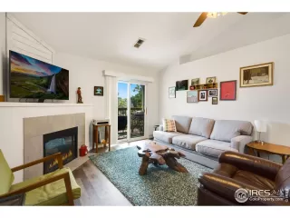 Photo #5: 992362 Listing