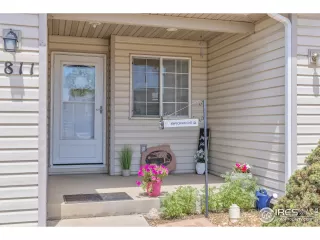 Photo #2: 992400 Listing 