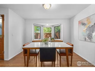 Photo #6: 992420 Listing