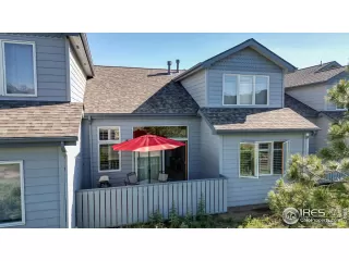 Photo #2: 992454 Listing