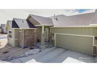 Photo #2: 992466 Listing