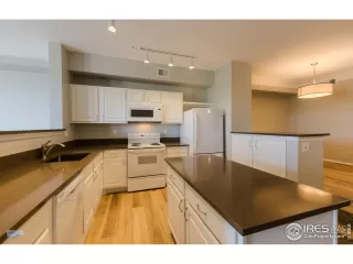 Photo #2: 992545 Listing