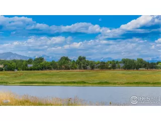 Photo #3: 992545 Listing