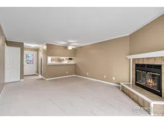 Photo #2: 992620 Listing