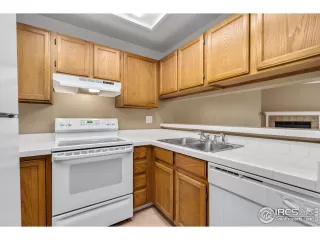 Photo #5: 992620 Listing