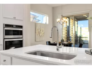 Photo #1: 992621 Listing