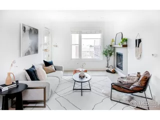 Photo #2: 992676 Listing