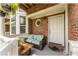 Photo #3: 992712 Listing