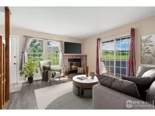 Photo #3: 992832 Listing