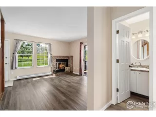 Photo #4: 992832 Listing