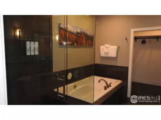 Photo #5: 992859 Listing