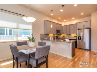 Photo #3: 992860 Listing