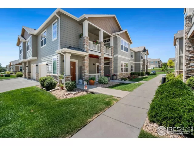 MLS: 992888 Condo For Sale