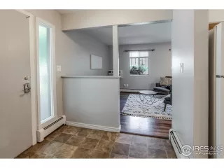 Photo #1: 992959 Listing