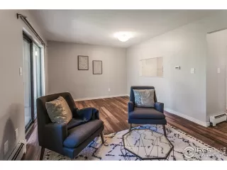 Photo #5: 992959 Listing