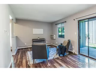 Photo #6: 992959 Listing