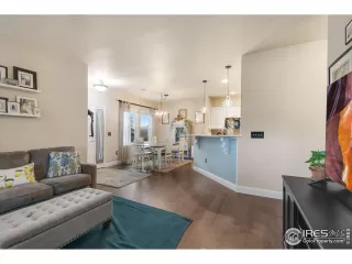 Photo #6: 993052 Listing