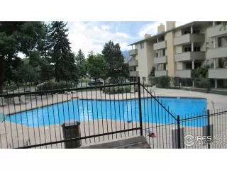 Photo #2: 993067 Listing