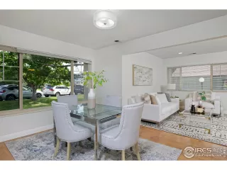 Photo #4: 993075 Listing