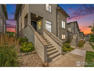 Photo #1: 993080 Listing