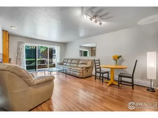 Photo #4: 993097 Listing 