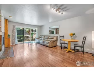 Photo #6: 993097 Listing 