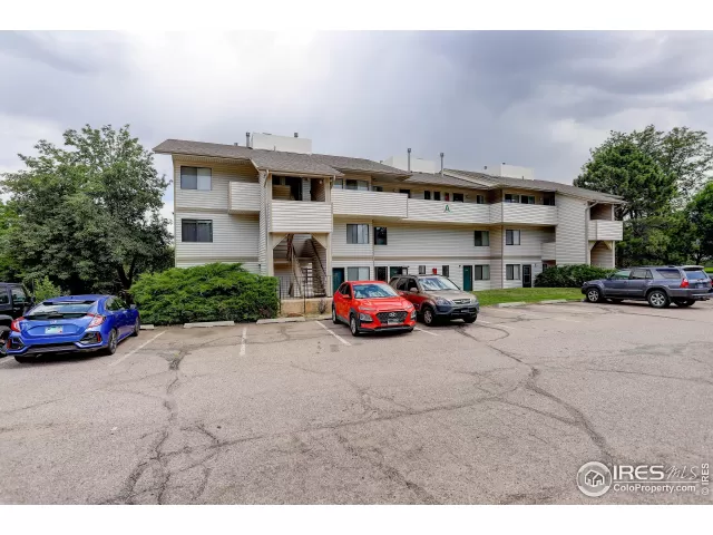 MLS: 993110 Condo For Sale