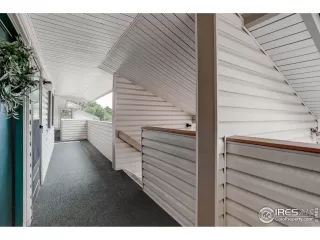 Photo #1: 993110 Listing