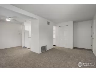 Photo #6: 993110 Listing