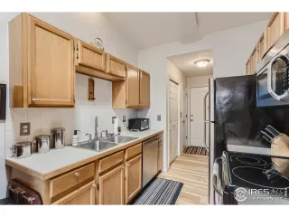 Photo #5: 993121 Listing