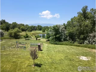 Photo #3: 993254 Listing