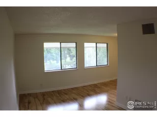 Photo #4: 993254 Listing