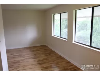 Photo #5: 993254 Listing