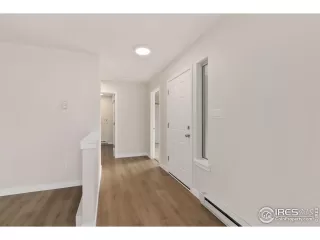 Photo #3: 993262 Listing