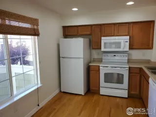 Photo #6: 993353 Listing