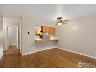 Photo #5: 993421 Listing