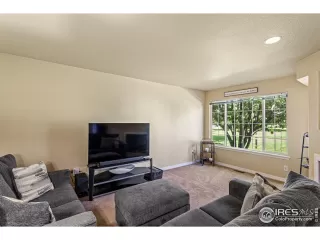 Photo #5: 993432 Listing 