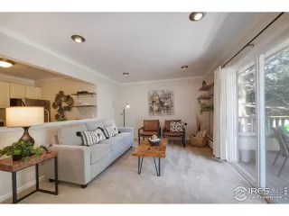 Photo #5: 993446 Listing 