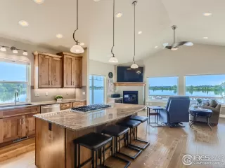 Photo #4: 993453 Listing 