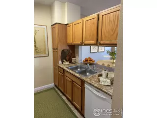 Photo #5: 993456 Listing 