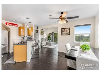 Photo #4: 993464 Listing