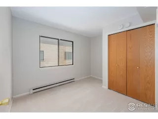 Photo #5: 993491 Listing