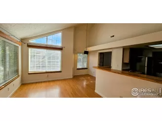 Photo #3: 993551 Listing 